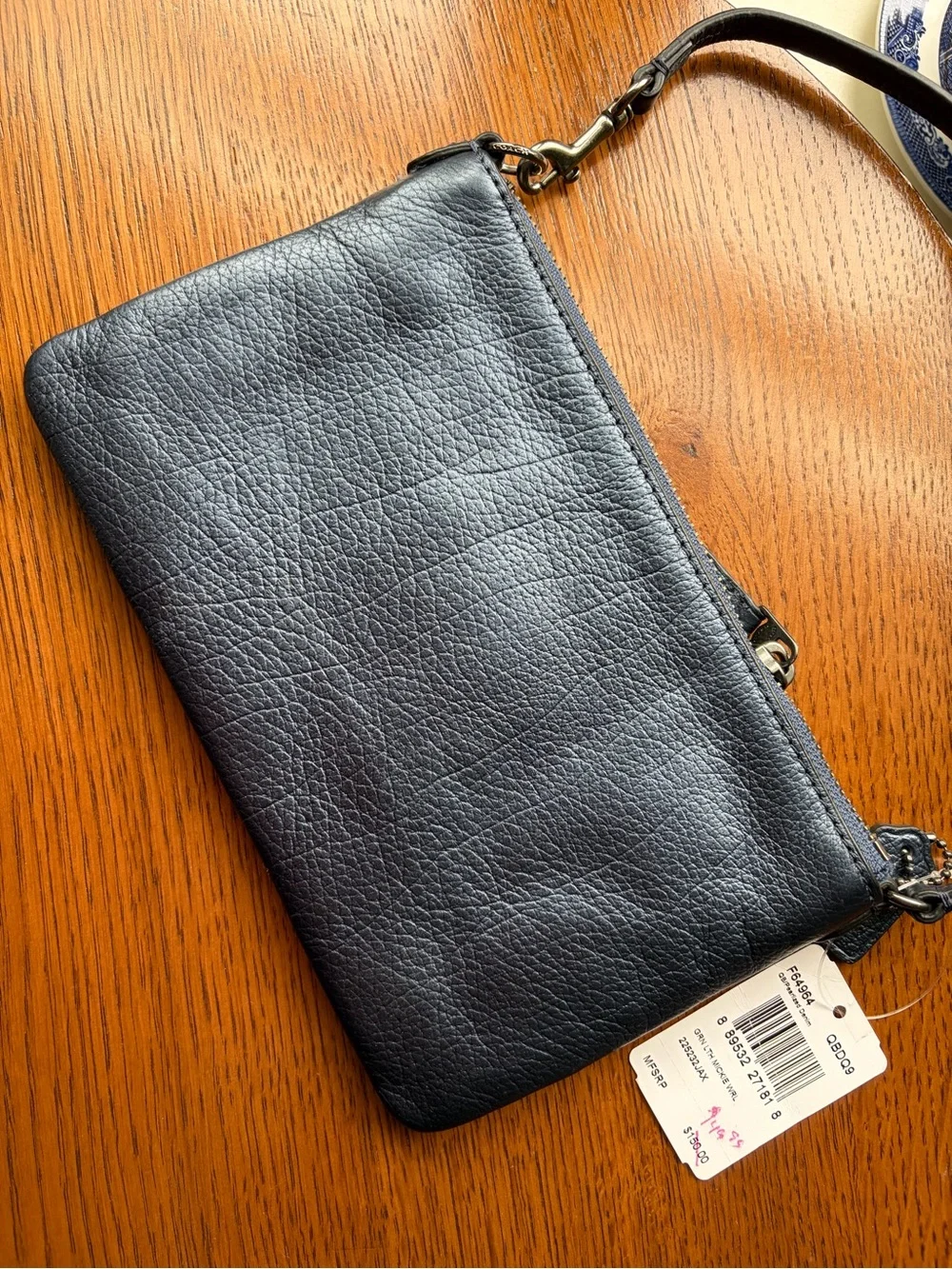 NWT Coach Pebbled Leather Larger Wristlet Clutch - PEARLIZED DENIM color - Picture 6 of 9